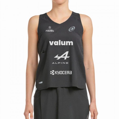 Le t-shirt Bullpadel Claudia Fernandez Premier Padel Finals porte du noir Le t-shirt Bullpadel Claudia Fernandez Premier Padel Finals porte du noir